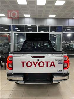 تويوتا هايلوكس